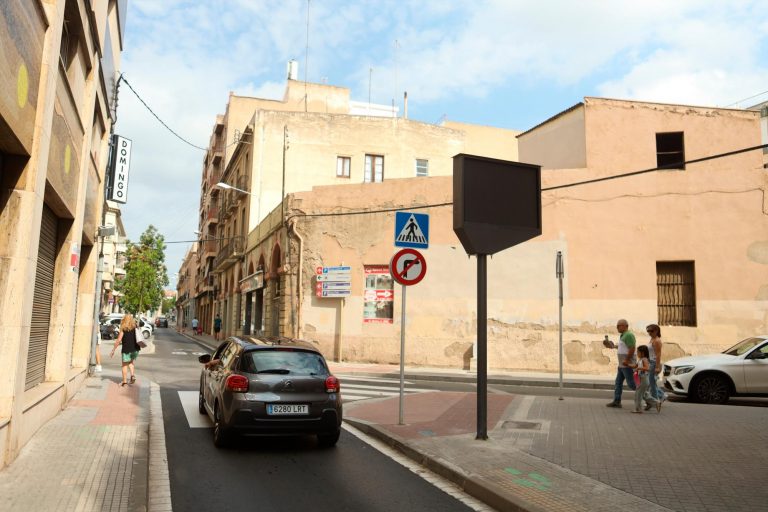 El sistema de cierre y detección de colas del centro de Reus entra en fase de pruebas