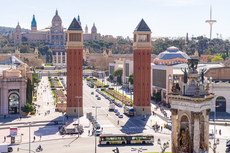 Exploring the Top 10 Most Visited Media in Spain